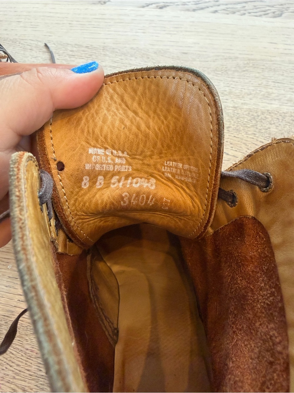 Red Wing Shoes Tan Leather Lace-Up Work Boots - Picture 9 of 9